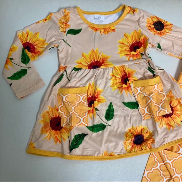 Sunflower 🌻 cute long sleeve top and pants set - Picture 3 of 7
